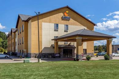 Отель Comfort Inn & Suites Carbondale University Area