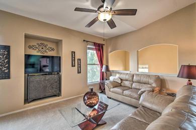 Дом отдыха Litchfield Park Townhome, Less Than 1 Mile to Wigwam