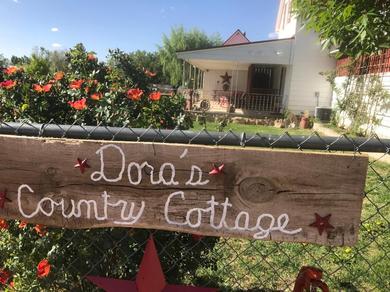 Дом отдыха Dora's Country Cottage