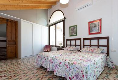 Room in Lodge - Balcony double room in Casa Veronica