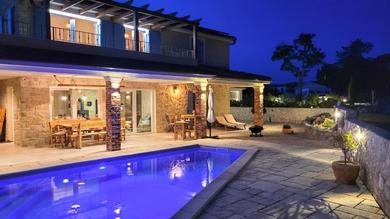 Villa Villa Alara - charming villa with heated swimming pool