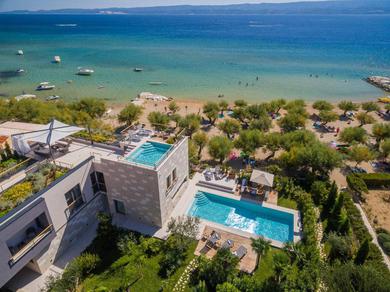 Villa Luxury beachfront VILLA FLORES heated outdoor, indoor pool, whirlpool, sauna