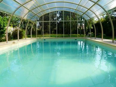 Дом отдыха Maison de 4 chambres avec piscine partagee jardin clos et wifi a Duravel