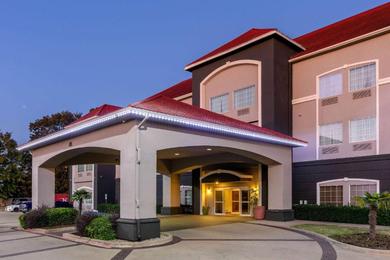 Отель La Quinta by Wyndham I-20 Longview South