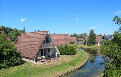 Holiday home Nice home in Gramsbergen with 3 Bedrooms, WiFi and Indoor swimming pool