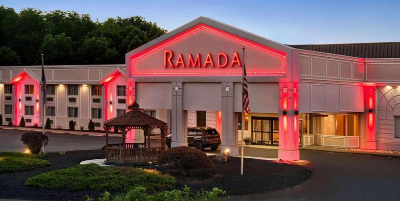 Отель Ramada by Wyndham Whitehall/Allentown