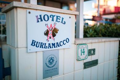Отель Hotel Burlamacco New