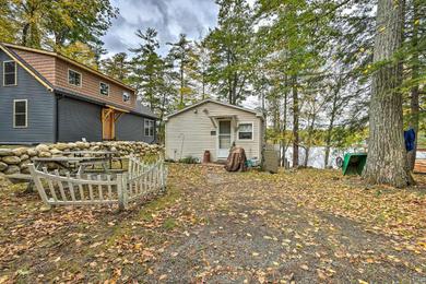 Дом отдыха Queensbury Lake House with Private Dock Access!