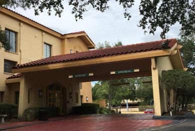 Отель Days Inn by Wyndham Gainesville Florida