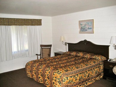 Мотель Miners Motel Jamestown