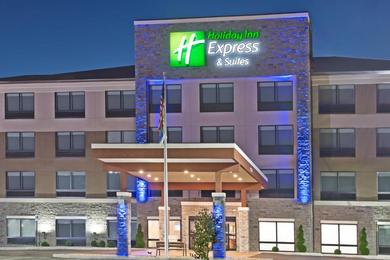 Отель Holiday Inn Express & Suites Uniontown, an IHG Hotel