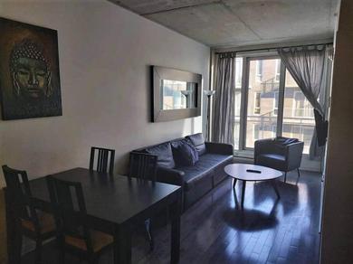 Apartments Stunning 1BDR Condo on Bishop - Montreal Downtown