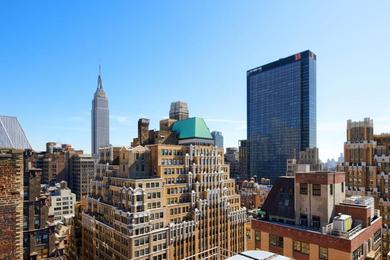 Отель Courtyard by Marriott Times Square West