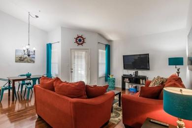 Apartments Gorgeous condo, 2 bedrooms, 2 baths, with pool, minutes to Clearwater Beach