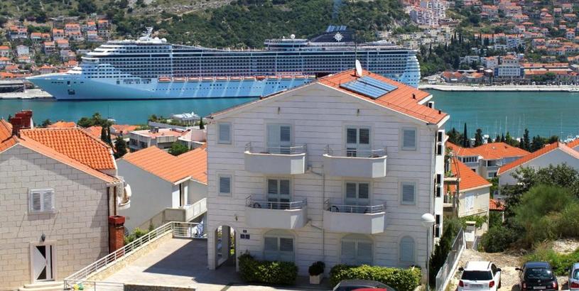 Apartments Apartments with WiFi Dubrovnik - 8565