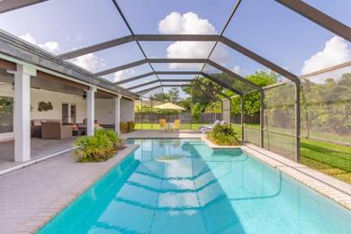 Holiday home Spacious 3 Bed/2.5Bath Miami Home w/ pool!