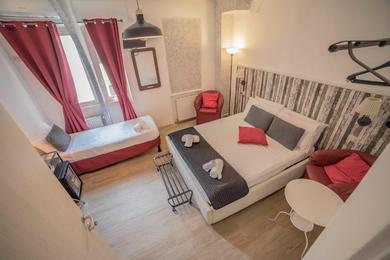 Guest house Galleria Frascati Rooms and Apartment