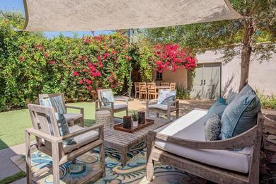 Holiday home Secluded 4BR Spanish Oasis in the Heart of LA