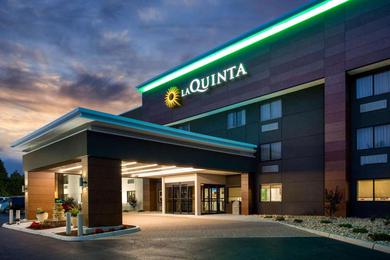 Отель La Quinta Inn by Wyndham Roanoke Salem