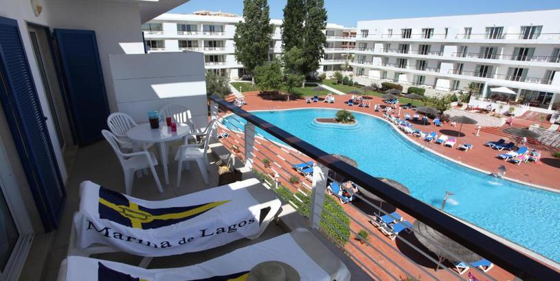 Отель Marina Club Lagos Resort