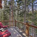 Дом отдыха St Marys Lakefront Cabin with Deck and Wood Stove!
