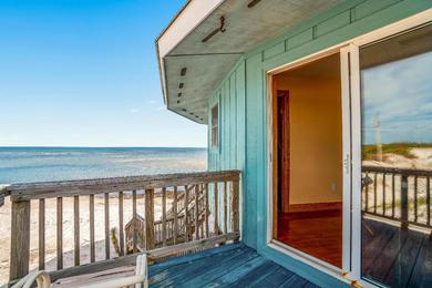 Дом отдыха Beach House - Privacy & Serenity Home