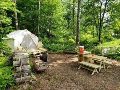 Люкс-шатер Tentrr Signature Site - Beaver Pond Camping