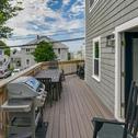 Hotel Hull Home Close to Beaches Yard and Furnished Deck!