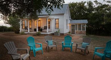  Mustard Seed Bed and Breakfast on the Llano