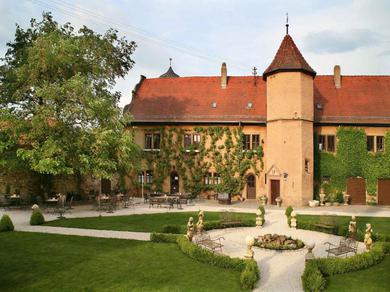 Отель Worners Schloss Weingut & Wellness-Hotel