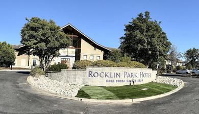 Отель Rocklin Park Hotel