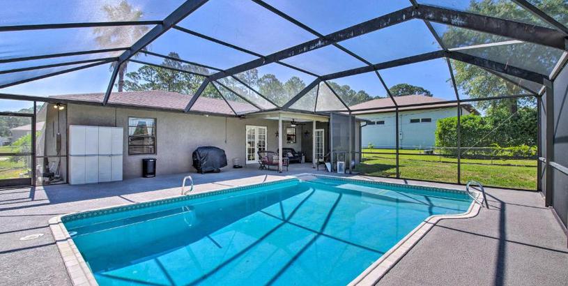 Holiday home Woodtree Winds Family Home with Private Pool!
