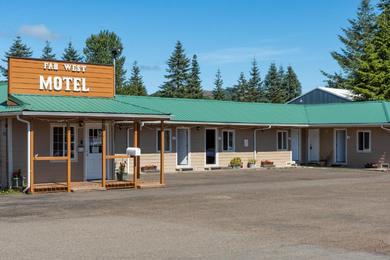 Мотель Far West Motel