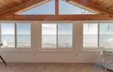  Lake Erie beachfront cottage enjoy a private sandy Beach to fish swim or relax