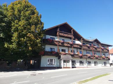 Отель Hotel&Wirtshaus Sonne