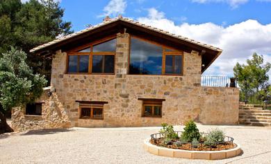 Guest house La Serra Rural