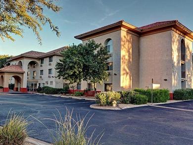 Отель MK Hotels Mesa