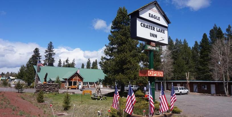Hotel Eagle Crater Lake Inn