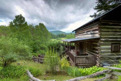 Дом отдыха Lone Pine Lodge Cabin