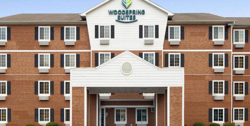 Отель WoodSpring Suites Macon North