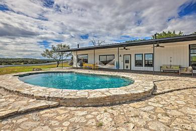 Holiday home Trendy Fredericksburg Pad with Pool and Valley Views!