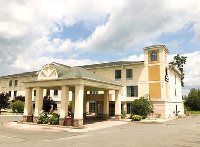 Отель Comfort Inn & Suites Mount Pocono