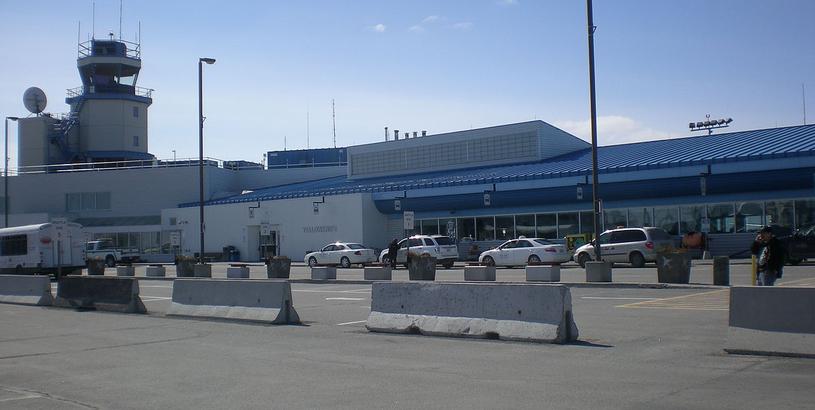 Fort Simpson Airport (YFS), Fort Simpson, Canada