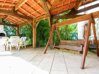 Holiday home Modern Holiday Home in Aquitaine with private garden