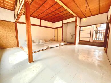 Отель 三丁庵GuestHouse昔ながらの趣残る海まで徒歩10分の宿　Japanese old style guest house that close to beach work by 10 minutes