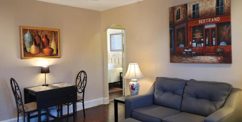 Guest house DC Home Stays Trinidad/Ivy City