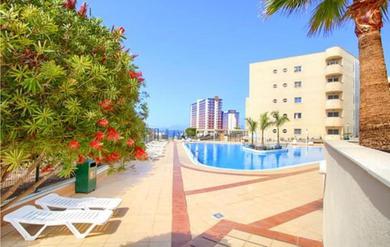 Апартаменты Nice apartment in Adeje with Outdoor swimming pool, WiFi and 2 Bedrooms