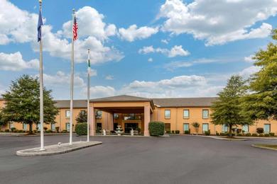 Отель Quality Inn & Suites Benton - Draffenville
