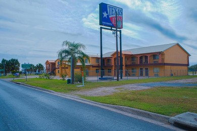 Отель Texas Inn San Benito near Harlingen