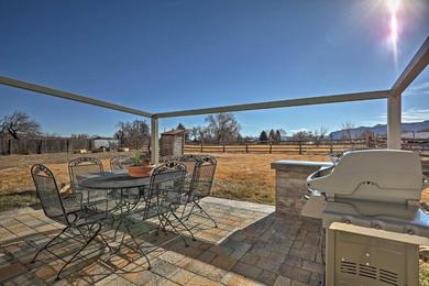 Holiday home Escalante Home with Yard, Porch and Mtn Views!